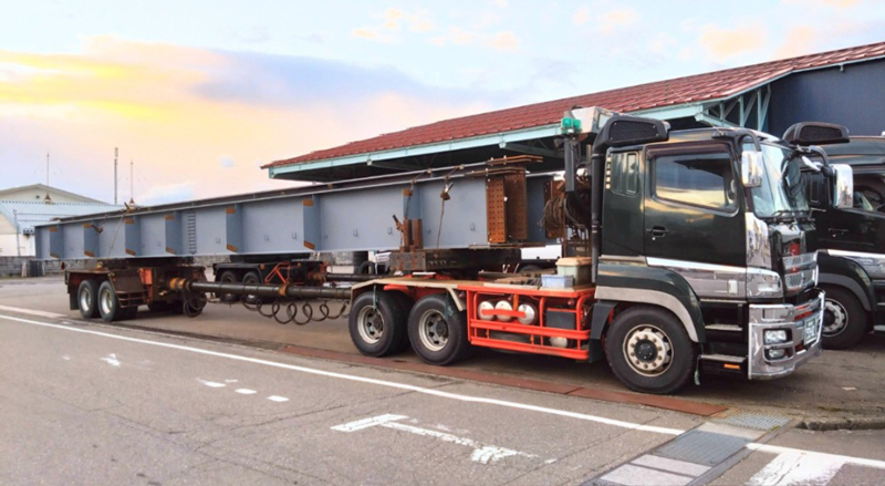 ポールトレーラーにて長尺物運搬